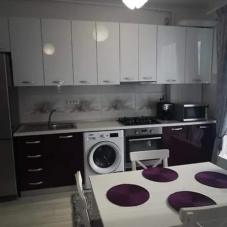 Apartament Arinyko 아파트 Năvodari