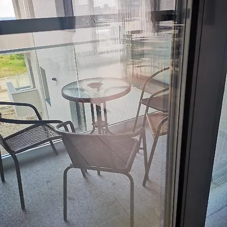 Apartament Arinyko Năvodari